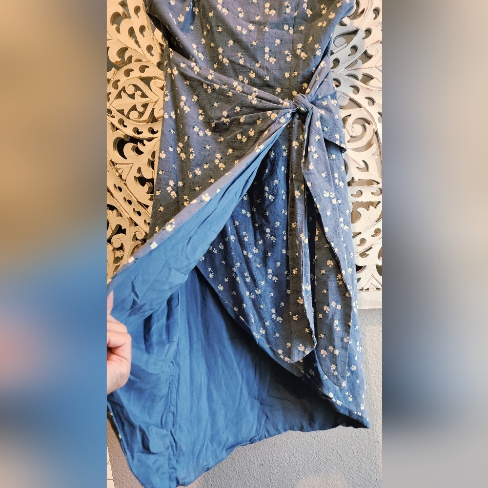 MAJORELLE ANNA BLUE DOSTY FAUX WRAP MINI DRESS FLORAL WOMENS. SIZE SMALL - Picture 10 of 14